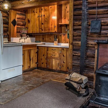Shelter Cove Resort & Marina Odell Lake エクステリア 写真