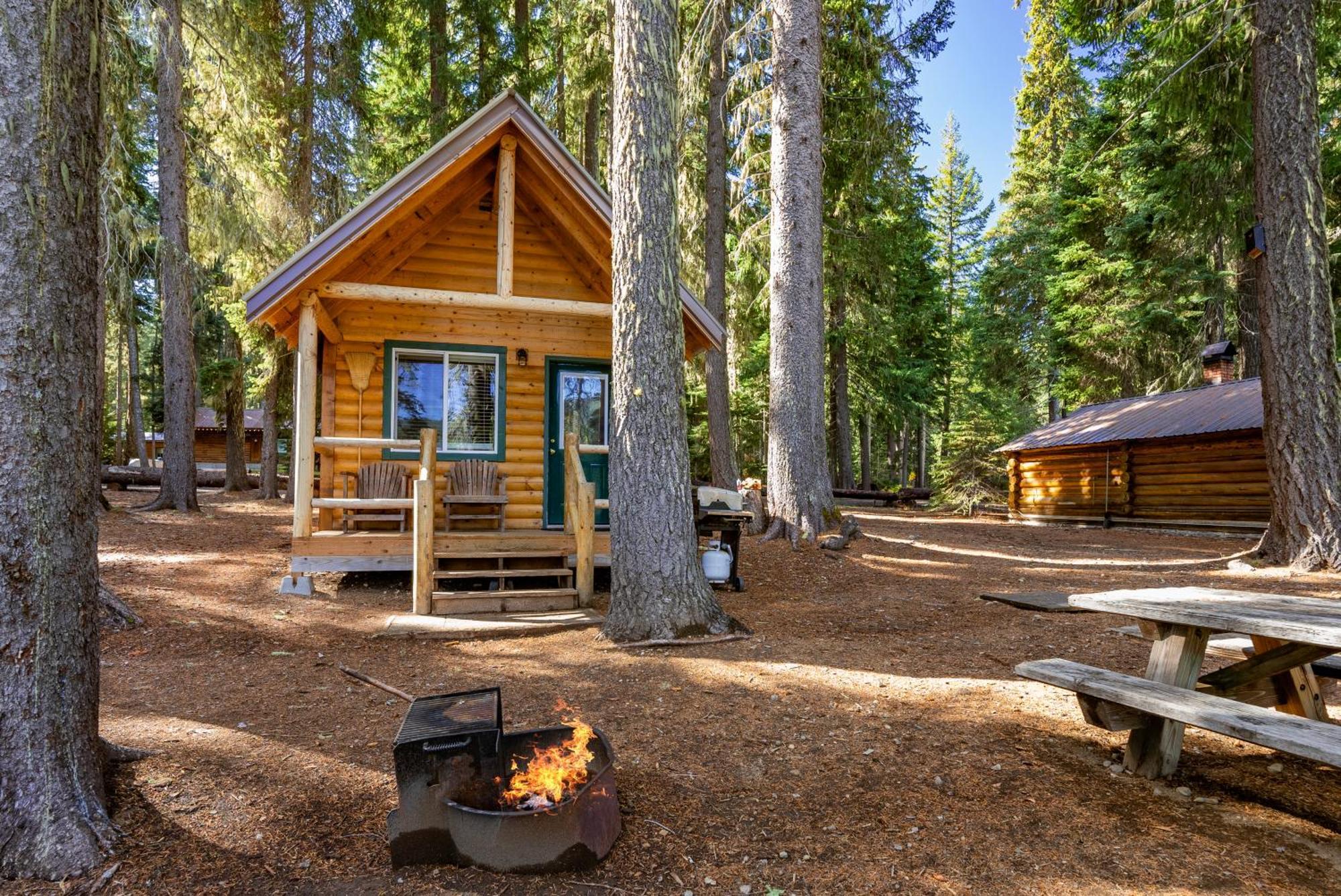 Shelter Cove Resort & Marina Odell Lake エクステリア 写真
