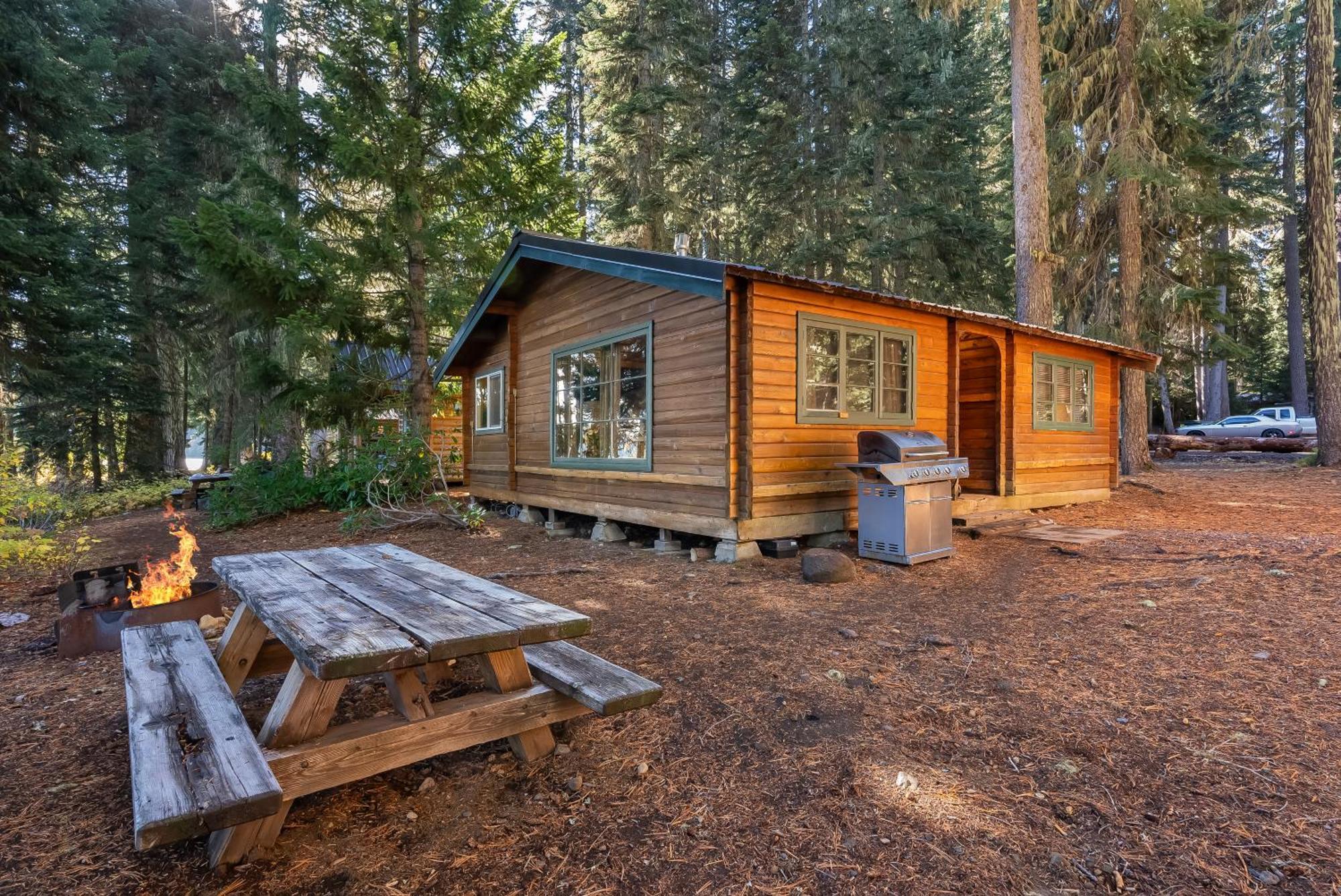 Shelter Cove Resort & Marina Odell Lake エクステリア 写真